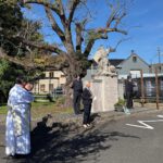 Ein Mahnmal für den Frieden – in Sinzenich wurden neue Gedenktafeln der Dorfgemeinschaft feierlich eingeweiht